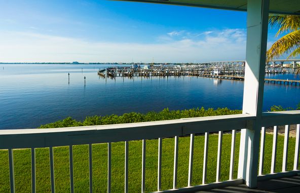 River Point Plaza: 368 NW Alice Ave, Stuart, FL 34994